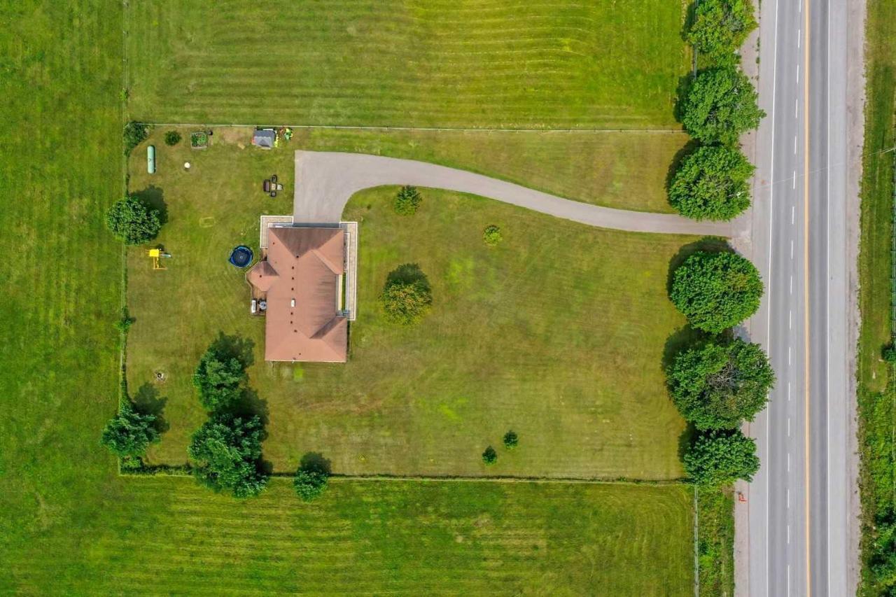 Bowmanville Event Place Luaran gambar