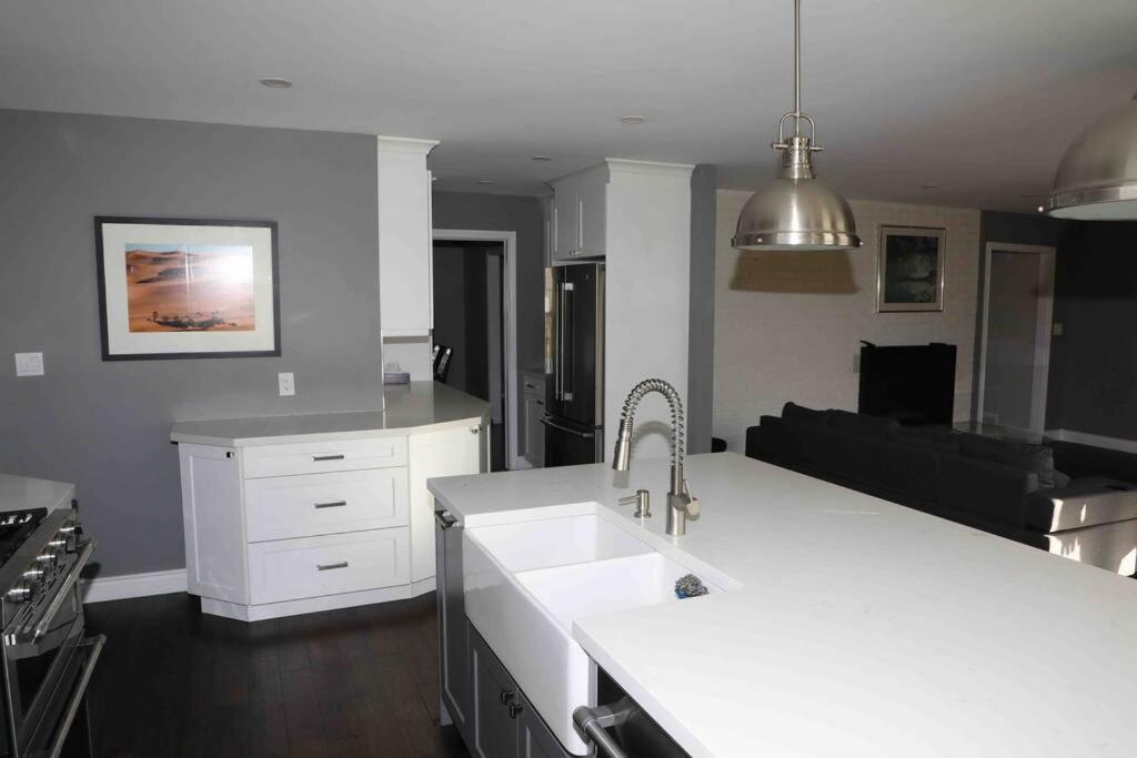 Bowmanville Event Place Luaran gambar
