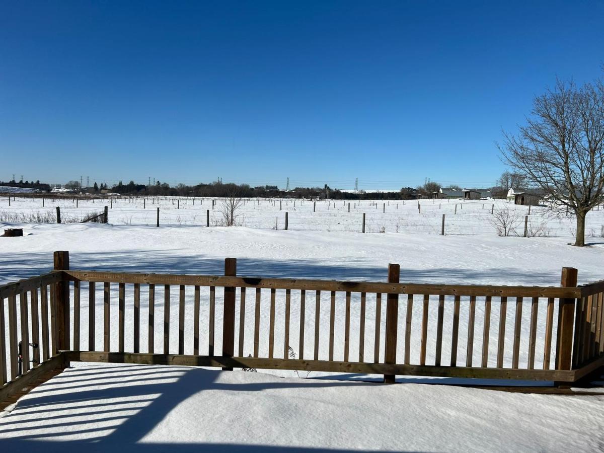 Bowmanville Event Place Luaran gambar