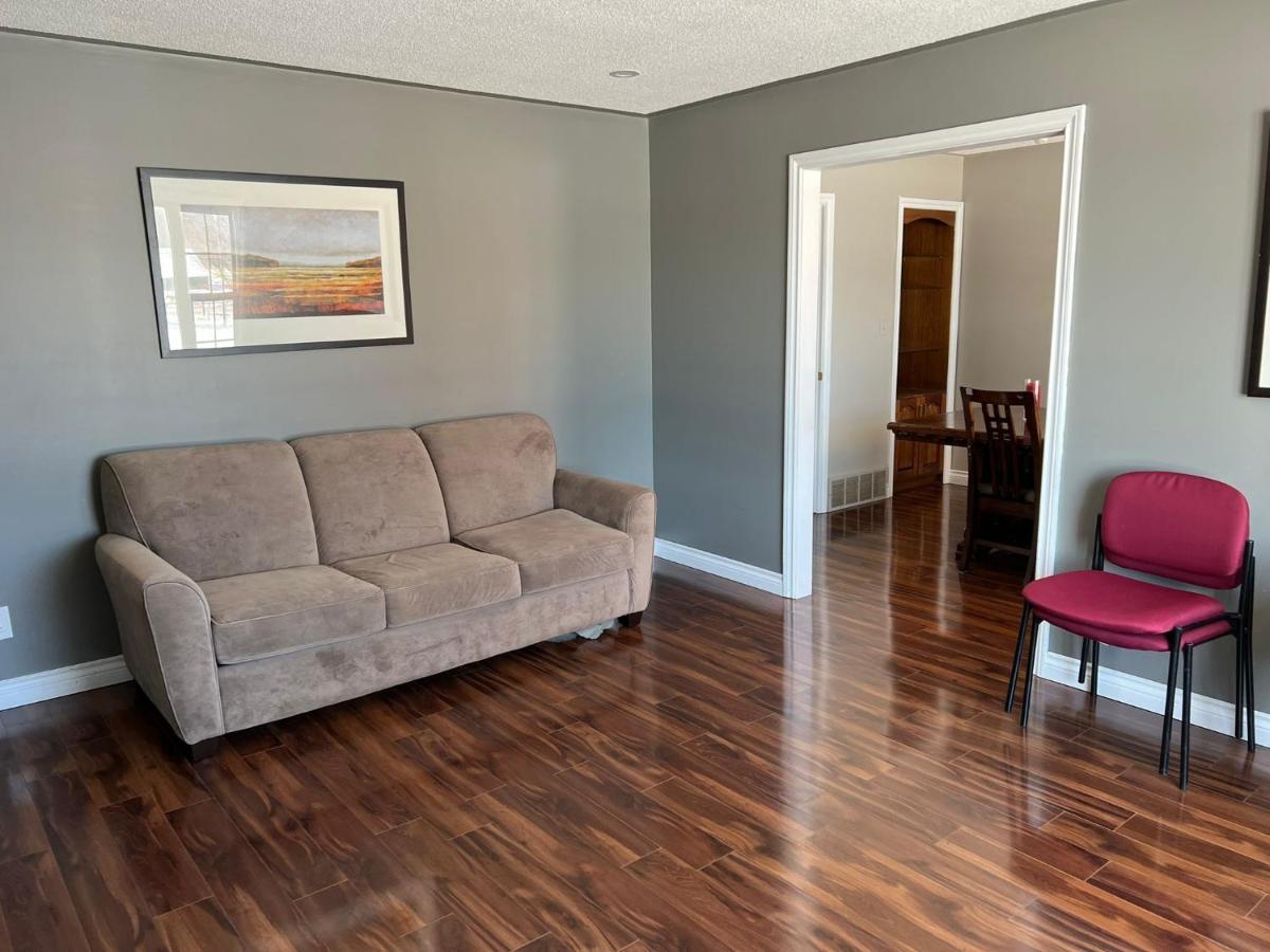 Bowmanville Event Place Luaran gambar
