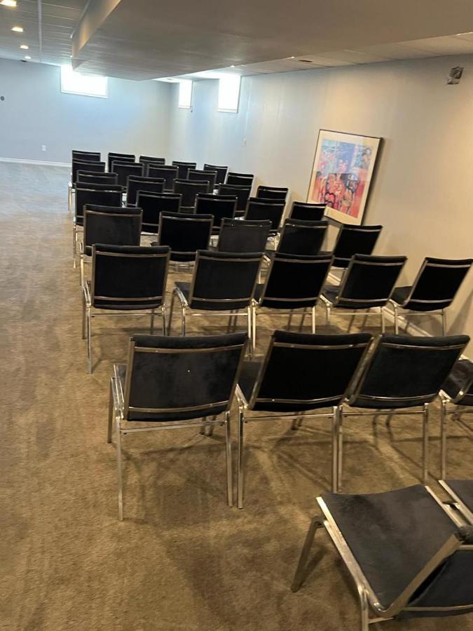 Bowmanville Event Place Luaran gambar